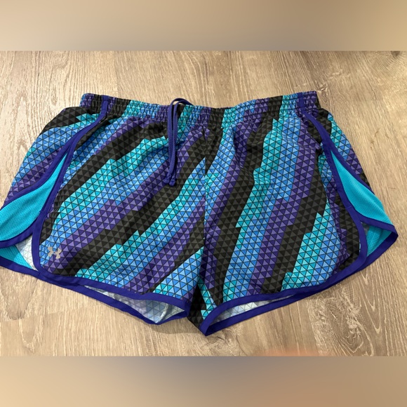 Under Armour Pants - Under Armour Blue & Purple Geometric Athletic Shorts
